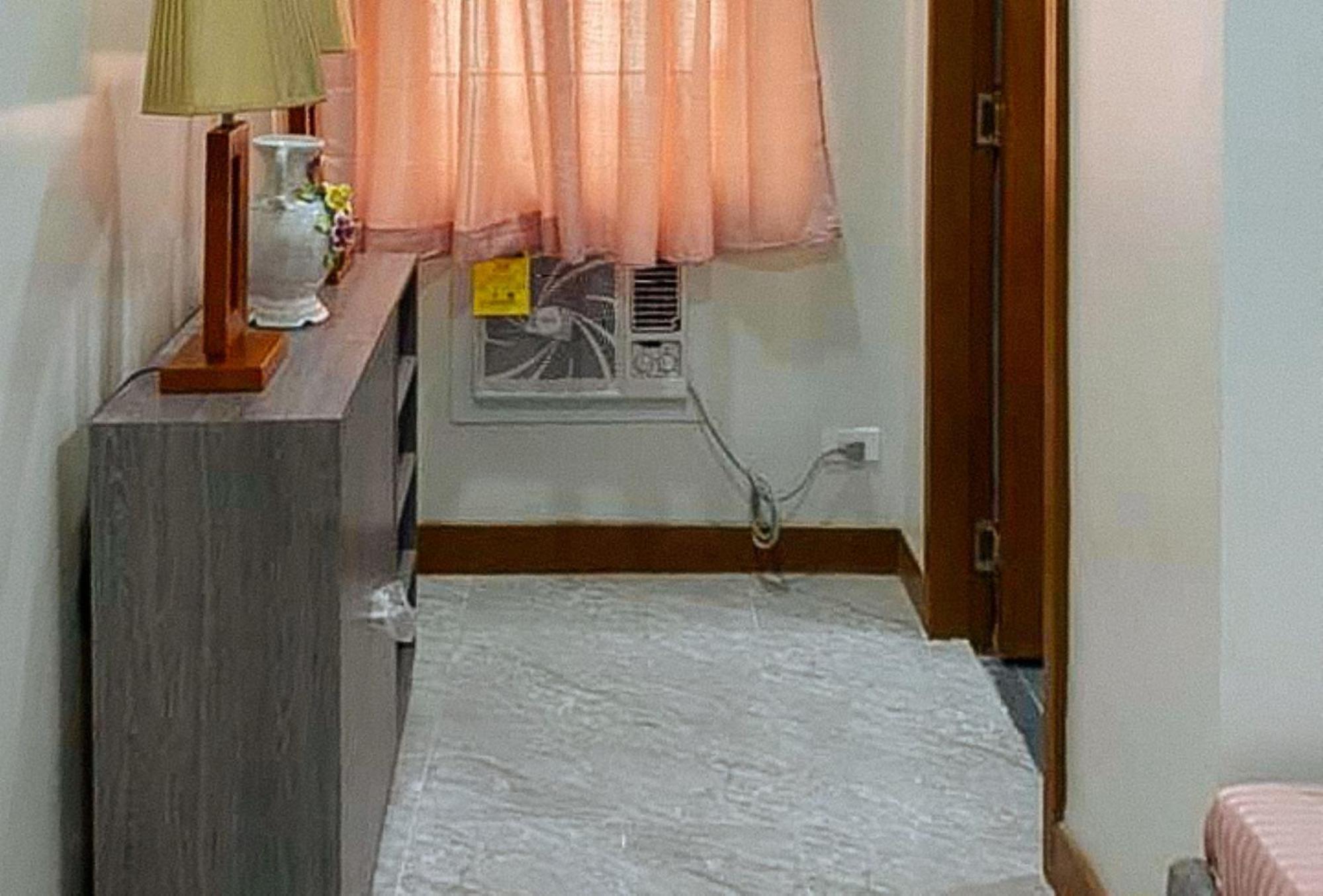 Leonila'S Travellers Inn Iloilo City Bagian luar foto
