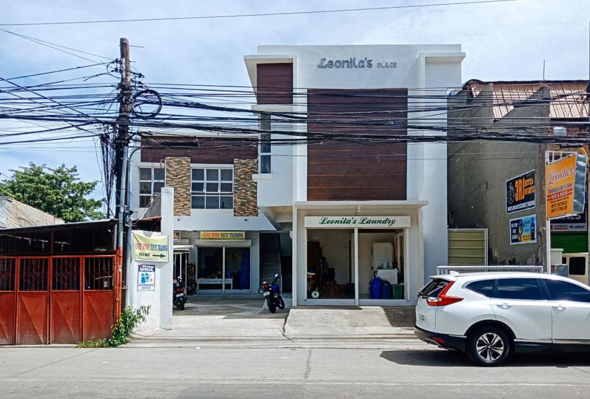 Leonila'S Travellers Inn Iloilo City Bagian luar foto